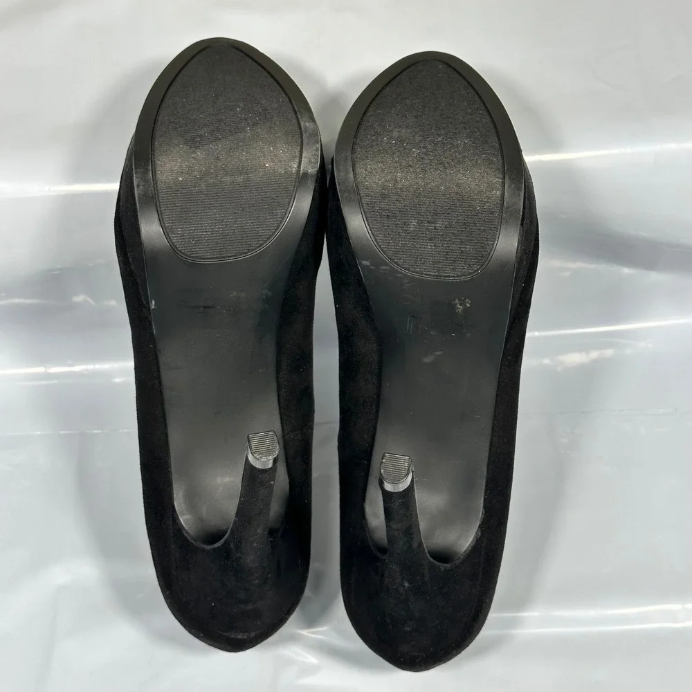 CL by Laundry Platform Pumps Women 9 Black Suede Round Toe Stiletto Excellent